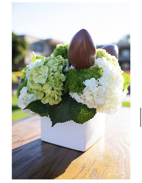 Chic Football Party, Soccer Theme Centerpieces, Superbowl Centerpieces, Football Centerpiece Ideas, Football Banquet Centerpieces, Football Centerpieces, Sports Centerpieces, Football Fundraiser, Soccer Banquet