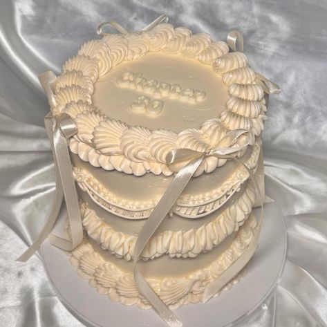 chapter 30🤎 beige/cream color vintage cake #vintagecake #heartcake #whitevintage #birthdaycakeinspo #chapter30 #elegantcake #occakes #explore #orangecountycakes #ocbaker #cakedecorating #buttercreamcake Beige Cake Ideas, Neutral Color Birthday Cake, Champagne Colored Cake, Less Cream Cake Design, Beige Birthday Cake, Beige Cake, 50th Bday Cake, Beige Party, Beige Birthday