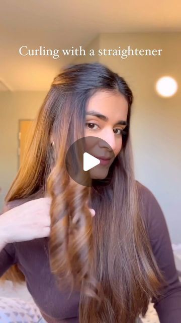 Easy Hair Curling With Straightener, Quick Curls With Straightener, Curls Using Straightener, Curly With Straightener, How To Curl Your Hair With Straightener, Different Types Of Curls With Wand, Style Hair With Straightener, Hair Curling With Straightener, Loose Curls For Long Hair