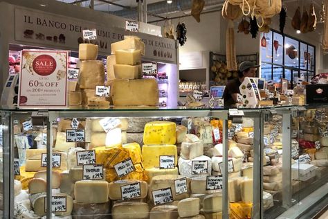 Eataly Chicago Is an Italian Food Paradise for the Entire Family! #30secondmom Eataly Chicago, Chicago Trip, American Road, Chicago Food, Chicago Travel, American Road Trip, Italian Food, Pilgrimage, Road Trips