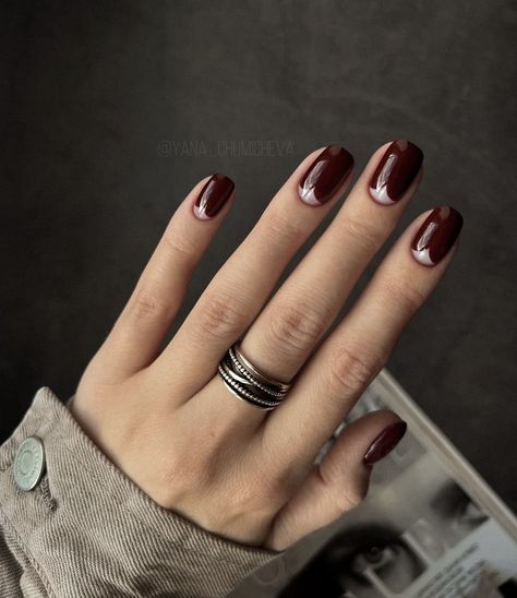 Maroon Nail Art, Dark Color Nails, Burgundy Acrylic Nails, Short Red Nails, Deep Red Nails, Red Gel Nails, Nails Dark, Dark Red Nails, Wine Nails