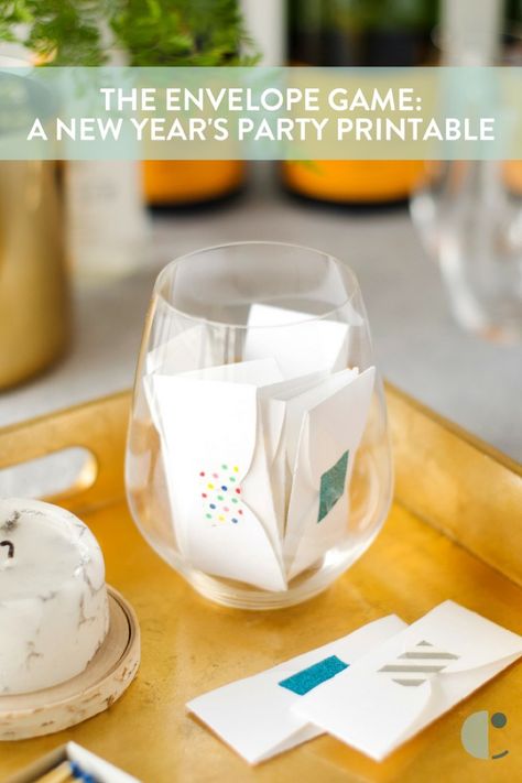 New Years printable for your upcoming ball-drop party - Don't fret about not having anything to do, play this parlor-style game! New Years Eve Banner, Things To Do With Fabric, New Years Eve Ball, Tradition Ideas, Eve Game, New Year's Games, Parlor Games, Thanksgiving Eve, Staff Party