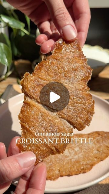 Cinnamon Sugar Croissant Brittle, Things To Do With Croissants, Croissant Brittle, Recipes Using Croissants, Croissant Ideas, Croissant Cake, Crowded Kitchen, Sea Wolf, Brittle Recipes