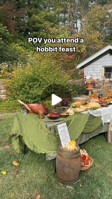 Lotr Second Breakfast, Hobbit Party Activities, Hobbit Table Setting, Hobbit 33rd Birthday, Hobbit Centerpiece, Hobbit 1st Birthday, Hobbit Garden Party, Lotr Party Food, Hobbit Party Decor