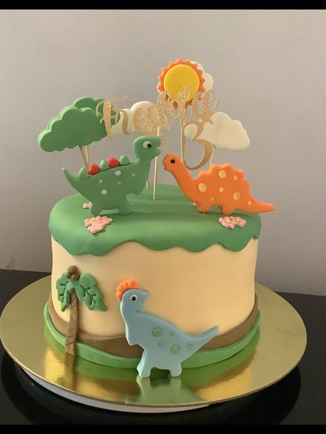 Assalamualaikum Image, Dinosaur Cake, Kids Cakes, Cake Inspo, Cake Designs, Birthday Cake, Cake, Birthday, Quick Saves