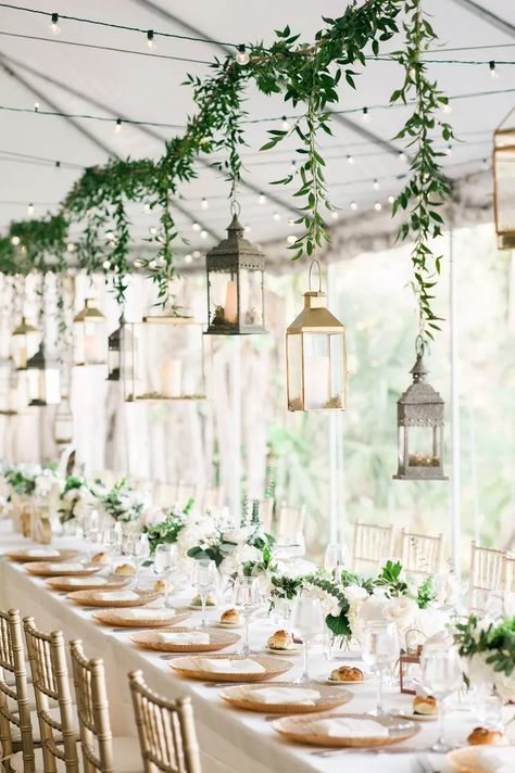 28 Tent Decorating Ideas That Will Upgrade Your Wedding Reception Lantern Decor Wedding, Lantern Centerpieces, Tent Decorations, Flower Installation, Wedding Lanterns, Wedding Tent, Outdoor Wedding Decorations, Party Tent, Tent Wedding