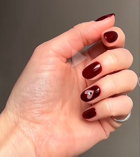 S Nails, Short Almond Nails, Short Almond, Nails Christmas, Nail Styles, Heart Nails, Nails Inspo, Toe Designs, Almond Nails