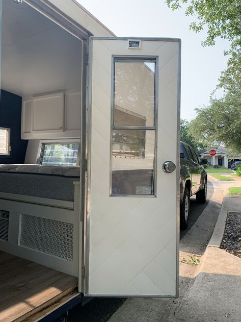 The Cameo Camper Renovation: $10 Interior Camper Door Makeover Camper Door Makeover, Paint Rv, Camper Build, Caravan Makeover, Vintage Camper Remodel, Diy Camper Remodel, Cheap Vinyl, Rv Renovations, Camper Remodel