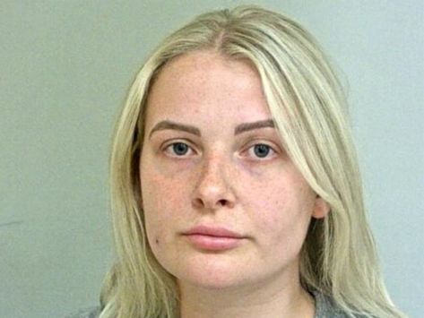 'Calculated' prison officer smuggled phones into jail to have relationship with convicted killer | The Independent Prison Officer, Prison Inmates, Prison Guard, Life Sentence, Behind Bars, Sports Photos, Mug Shots, Birthday