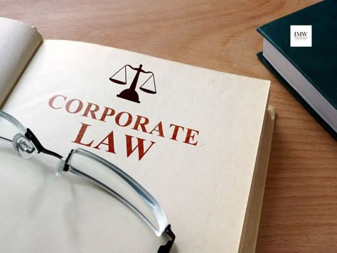 Generally, they serve just one client, i.e., the corporation they work for. As a company lawyer, he's called upon to handle a spread of legal tasks including corporate taxes, mergers and acquisitions, corporate structure issues, employment law, and various other legal matters. Property Business, Law School Life, Law School Inspiration, Forensic Psychology, My Future Job, Career Vision Board, Corporate Law, Employment Law, Future Jobs