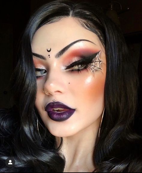 Pretty Witch Makeup, Witchy Makeup, Halloween Makeup Witch, Vampire Makeup, Creepy Halloween Makeup, Halloween Makeup Pretty, Witch Makeup, Halloween Eye Makeup, Halloween Makeup Scary