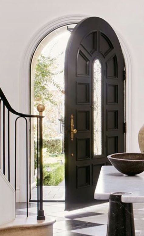 Front Door Gates Entryway, Modern Arched Front Door, Parisian Front Doors, Arch Front Door Exterior Modern, Arch Front Doors, Large Arched Front Door, Black Arched Front Door, Black Arch Door, Front Door Arched Entry