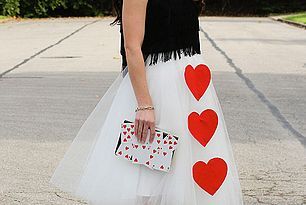 Halloween DIY: Haley’s Queen of Hearts Costume Cheap Easy Halloween Costumes, Diy Queen Of Hearts, Ice Cream Costume, 70’s Outfit, Halloween Heart, Heart Costume, Queen Of Hearts Costume, Fringe Crop Top, Small Hair Clips