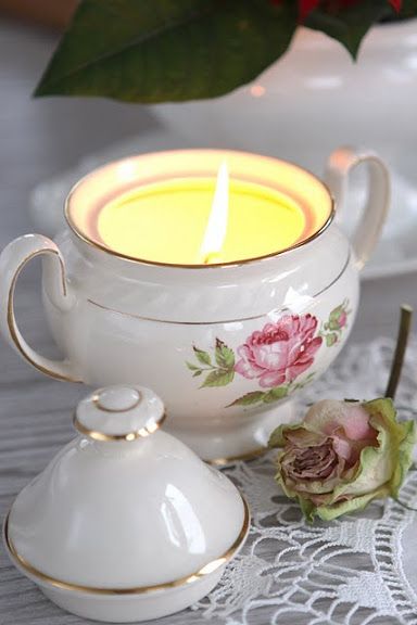 <3 Candle Decorating, Romantic Lifestyle, Teacup Candle, Candle Lite, Candle Crafts, Rambling Rose, Country Interiors, Candle In The Wind, Candle Glow