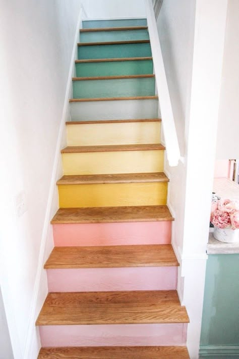 Reveal of my rainbow stairs! Ready to see my staircase makeover?! This is a DIY project with wood oak treads and painted raisers to look like a pastel rainbow. I wanted a modern and unique design. These stairs used to have carpet. After that it was a second layer of stairs. The decor is looking much better with a simple railing and then pastel rainbow risers Stairs Painted, Rainbow Stairs, Staircase Makeover, Diy Stairs, Project Planner, Home Design Decor, Diy Wood Projects, Architectural Digest, My New Room