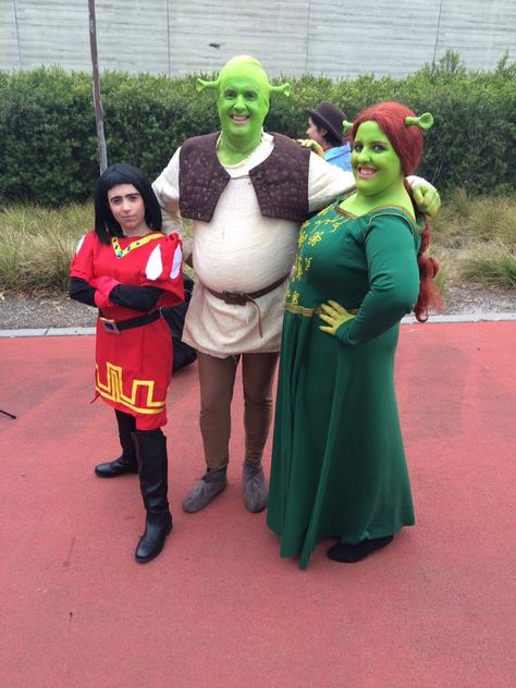 Shark And Fiona Costume, Sheri And Fiona Costumes, Lord Farquhar Costume, Shrek Dress Up Costume Ideas, Lord Farquad And Fiona Costume, Shrek Trio Costume, Fiona And Lord Farquaad Costume, Shrek And Lord Farquaad Costume, Shrek Fiona And Donkey Costumes