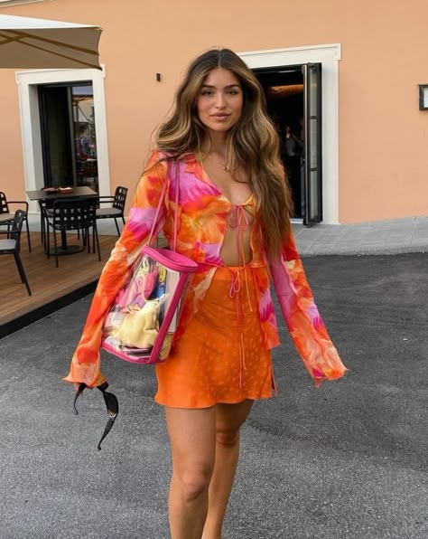 Bright Color Going Out Outfit, Shades Of Sunset Outfit, Colorful Night Out Outfit, Aloha Dress Style Hawaii, Summer Beach Night Outfits, Sunset Colors Outfit, Colourful Holiday Outfits, Colorful Night Outfit, Sunset Themed Outfits