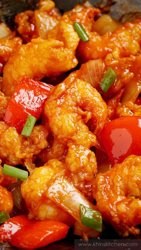 Sweet and Sour Prawn Balls | Khin's Kitchen | Chinese Cuisine Sweet And Sour Fish Recipe, Prawn Balls, Chinese Fish Recipe, Sweet And Sour Prawns, Prawn Dishes, Homemade Chinese Food, Hot And Sour Soup, Prawn Recipes, Easy Chinese Recipes