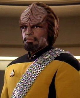 worf v. chewbacca Sience Fiction, Star Trek Crew, Star Trek Cosplay, Star Trek Tv, Star Trek Characters, Star Trek Images, Star Trek Original, Starship Enterprise, Star Trek Tos