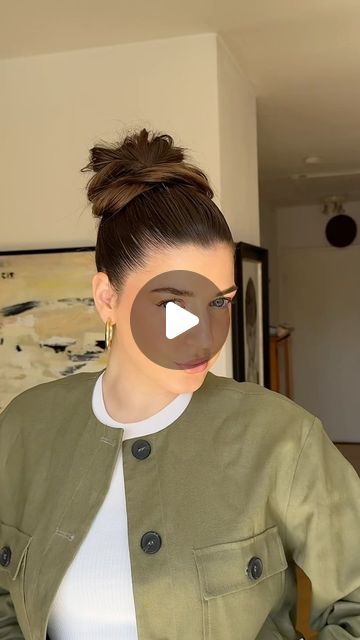 Hair | Beauty | Outfits on Instagram: "Messybun 🧸 #alixhairdo" Beauty Outfits, Hear Style, Hair Buns, Great Hair, May 1, Bun Hairstyles, Hair Ideas, Beauty Tips, Long Hair