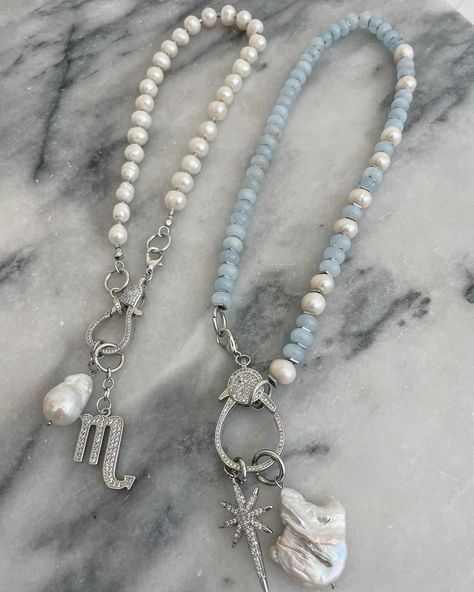 Blue aquamarine necklace with pearl beads and pearl pendant. Price : $90 ( pendants sells separately) Trendy Beaded Necklace, Statement Pearl Necklace, Beaded Necklace Blue, Necklace With Pearl, Necklace Trendy, Pearl Statement Necklace, Aquamarine Necklace, Aquamarine Blue, Blue Necklace