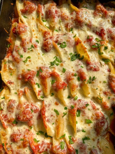 Stuffed Pasta, Cheese Stuffed Shells, Pasta Shells, Stuffed Pasta Shells, Meat Sauce, Ground Meat, Meat And Cheese, Stuffed Shells, Crushed Tomatoes