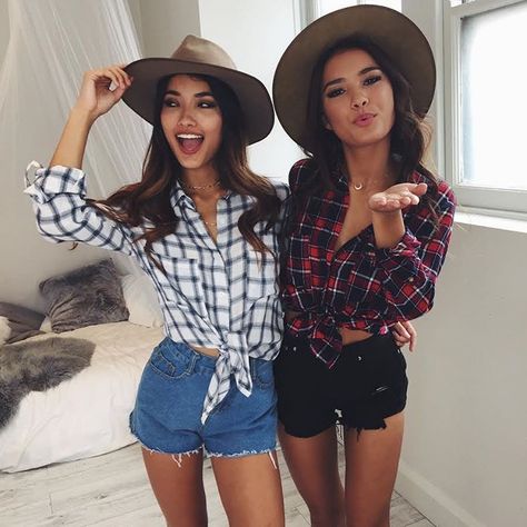 Happy Australia Day from Down Under!!! �😘💋 Shop the 'glastonbury' shirts now via the link in our bio 👆 #showpo Cowgirl Alcohol Costume, Cowgirl Group Costume, Cowgirl Ideas For Halloween, Cowgirl Outfits Carnaval, Cowgirl Costume Kids, Cowgirl Coustumes, Halloween Costume Teenage Girl, Cowgirl Halloween Costumes, College Halloween Party