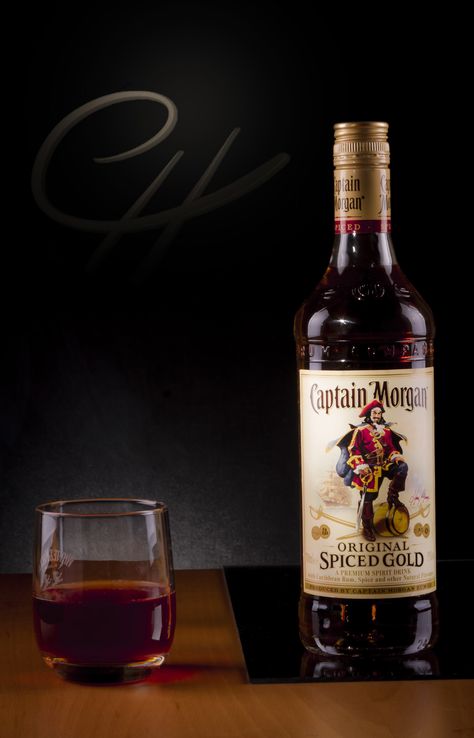 Captain Morgan Rum, Best Portrait Photography, Morgan Black, Captain Morgan, Spiced Rum, Alcohol Drink Recipes, Captain Jack, Drink Recipes, Product Photography