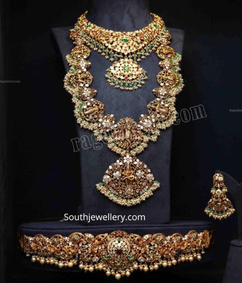 Wedding jewellery set by PMJ jewels photo Pmj Jewellery, Wedding Jewellery Set, Kundan Jewellery Bridal, Long Haram, Bridal Necklace Designs, Temple Jewelry, Antique Jewellery Designs, Gold Jewelry Simple Necklace, Beautiful Gold Necklaces