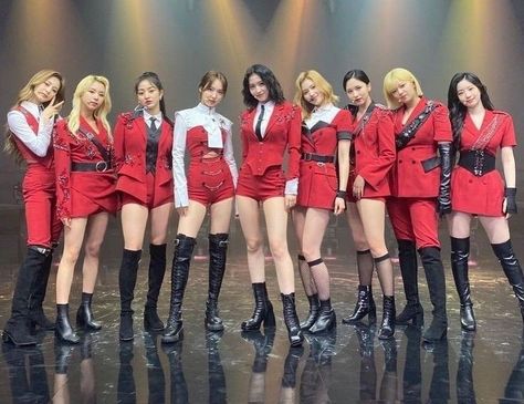 Concert Outfit Guys, Twice Concert Outfit, Itzy Stage, Outfit Guys, Twice Concert, Twice What Is Love, Go Viral On Tiktok, Red And Black Outfits, Fran Fine