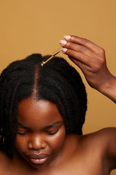 Strengthen your strands with daily use of Miraculous Oil. Apply on the roots, lengths and ends of your hair. For all hair types 💫 #miraculousoil #sukisukinaturals #hairgrowthoil #hairtreatmentoil #madeinafrica #kalaharimelonseedoil #arganoil Hair Product Picture Ideas, Hair Oil Business, Hair Oil Aesthetic, Afro Crown, Ethereal Hair, Hair Care Business, Skincare Shoot, Product Moodboard, Coiled Hair