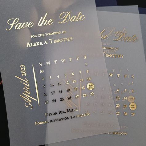 Gold Save The Date Cards, Gold And White Save The Date, Gold Foil Save The Dates, Cricut Save The Date Cards, Wedding Ideas With Black, Guest Invitation Cards, White Gold Silver Wedding Theme, Wedding Ideas Save The Date, Calendar Wedding Invitations