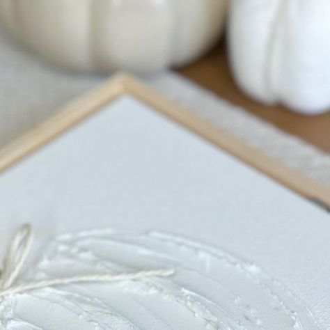 Spackle Pumpkin, Craft Night Projects, Cheap Crafts, S Craft, Instagram Diy, Craft Night, Fall Weather, Fall Diy, Fall Design