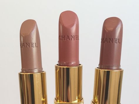 Light Concealer, Chanel Lipstick, Chanel Rouge, Natural Lip Colors, Chanel Beauty, Panel Light, Lipstick Swatches, Lipstick Queen, Nude Lipstick