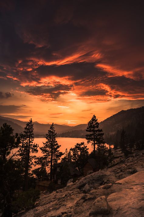 Mountain And Lake Photography, Donner Lake California, Mountain Sunset Aesthetic, Hogwarts Lake, Brian Walker, Sunset Over Mountains, Mountain Sunsets, Wake Surfing, Tahoe Winter