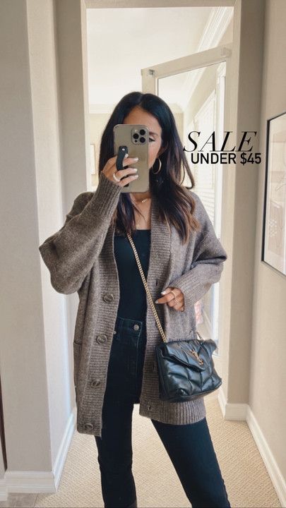 Oversized Button Up Cardigan, Oversized Button Up Cardigan Outfit, Oversized Knit Cardigan Outfit, Gray Cardigan Outfit Winter, Oatmeal Cardigan Outfit, Cocoon Cardigan Outfit, Oversize Cardigan Outfit, Casual Cardigan Outfits, Oversized Cardigan Outfit