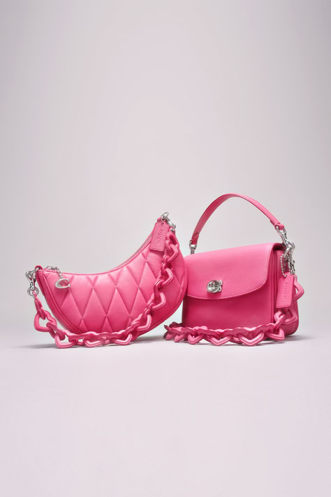 Sometimes all your closet is missing is a little bit of pink! Add a touch of color to any and every look with Coach’s Valentine’s Day Collection, wearing your heart not only on your sleeve, but on your bag, too. #CoachNY #ValentinesDay Bag Reference, Princess Stuff, Pink Bags, Coach 1941, Girly Bags, Think Pink, V Day, Cute Bags, Bags And Purses