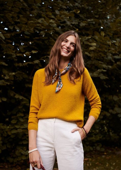 Sezane Gaspard, Gaspard Cardigan, Mustard Jumper, French Girl Fashion, Mustard Cardigan, Pullovers Outfit, Simplistic Style, Yellow Fits, Jumper Outfit