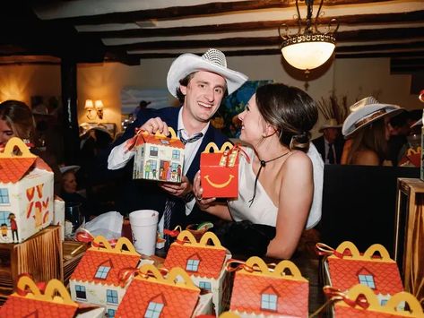 McDonald's Happy Meals late night wedding snack bar Wedding Late Night Snacks, Wedding Snack Bar, Midnight Wedding, Wedding Snacks, Summer Camp Wedding, Late Night Food, Wedding After Party, Surprise Wedding, Camp Wedding