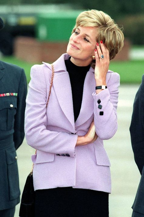 Prince Diana, Queen Diana, Diana Queen, Princess Diana Fashion, Princes Diana, Diana Fashion, Elisabeth Ii, Diana Princess, Lady Diana Spencer