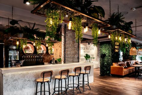 Funky Interior Design, Cafe Exterior, Restaurant Design Inspiration, Industrial Cafe, Bar In Casa, Coffee Shop Interior Design, Bar Interior Design, Cafe Shop Design, Coffee Shops Interior