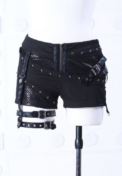 Thigh Straps, Thigh Belt, Wrestling Gear, Short Noir, Punk Design, Virtual Wardrobe, Punk Rave, Belted Shorts, Tomb Raider