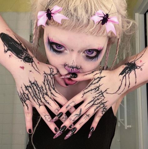 Jazmin Bean ༗.̫̮ ༗ (@jazminbean) • Instagram photos and videos - Google Chrome Jazmin Bean Aesthetic, Jazmin Bean, Yami Kawaii, Beach Bunny, Creepy Cute, Alternative Outfits, Artistry Makeup, Visual Communication, Melanie Martinez