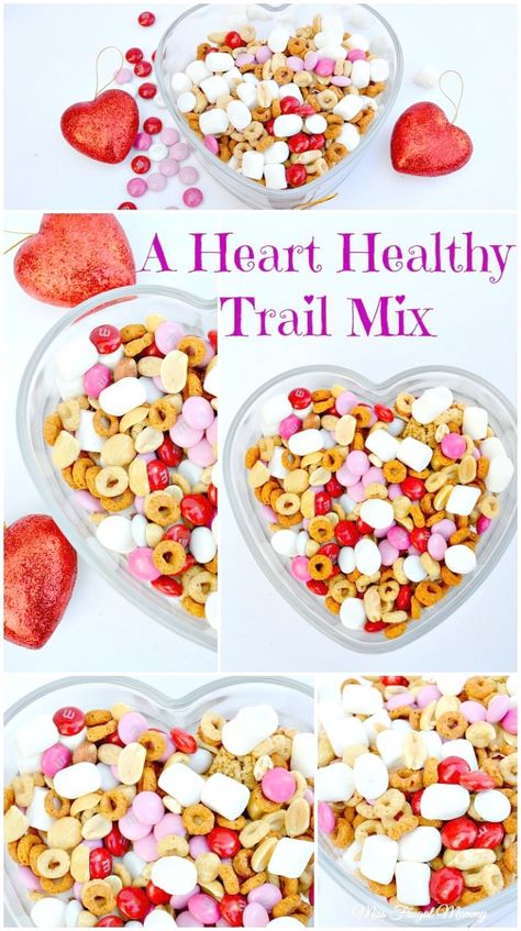 Easy Valentines Snacks, Valentines Healthy Snacks, Healthy Valentines Treats, Trail Mix Snack, Healthy Trail Mix, Heart Healthy Snacks, Valentines Snacks, Trail Mix Recipes, Healthy Valentines