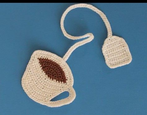 Crochet Whale Bookmark, Fun Crochet Bookmarks, Crochet Spider Bookmark, Crochet Coffee Cup Bookmark, Cupcake Bookmark Crochet, Tea Bag Bookmark Crochet, Teabag Bookmark Crochet Pattern, Book Crochet Pattern Free, Crochet Suncatchers Free Pattern