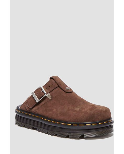 Dr. Martens Zebzag Suede Slingback Platform Mule Fall Fashion 2024 Shoes, Brown Clog Outfit, Zebzag Mule Styling, Chunky Brown Shoes, Doc Marten Mules Outfit, Doc Marten Carlson, Fall 2024 Shoes, Fall Shoes 2024, Women�’s Shoes