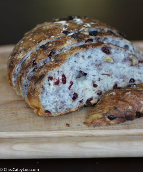 With very little effort, you can have an amazing loaf of freshly baked bread any time that I want it! Cranberry Walnut Bread, Freshly Baked Bread, A Loaf Of Bread, Walnut Bread, Knead Bread, Biscuit Rolls, Dutch Oven Recipes, Loaf Of Bread, No Knead Bread