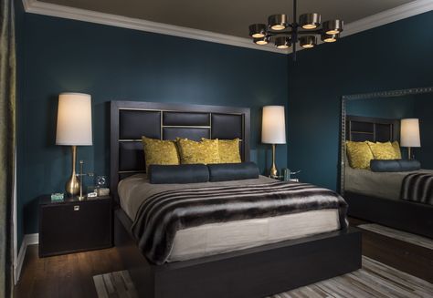 Bold and dramatic bedroom by Donna Mondi Interior Design Dramatic Bedroom, Teal Bedroom, Dark Bedroom, Interior Modern, Bedroom Paint, Simple Bedroom, Master Bedrooms Decor, Guest Bedrooms, Blue Walls