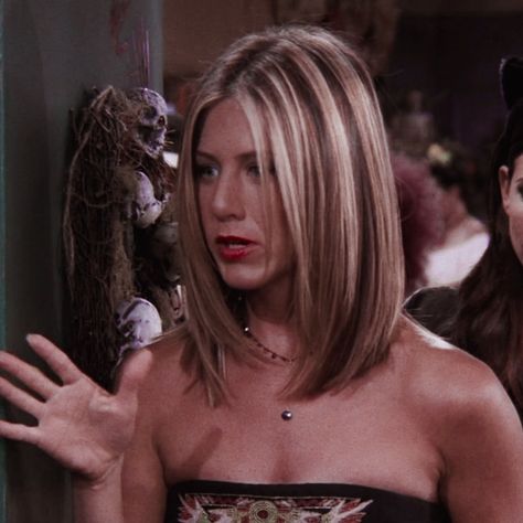 Rachel Green Long Bob, Rachel Green Hair Season 8 Haircuts, Rachel Green Season 8 Haircuts, Rachel Season 8 Hair, Jennifer Aniston Medium Length Hair, Rachel Green Hair Season 8, Rachel Green Short Hair Season 7, Jennifer Aniston Short Hair Bob, Jennifer Aniston Bob Haircut