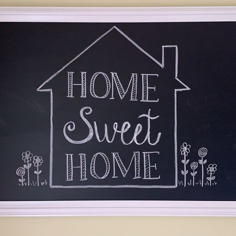 Home Sweet Home Chalkboard Art, Everyday Chalkboard Ideas, Welcome Home Chalkboard, Welcome Home Chalkboard Art, Simple Chalkboard Art Quote, Home Chalkboard Art, Chalkboard Ideas For Home, Chalkboard Art Kitchen, Summer Chalkboard